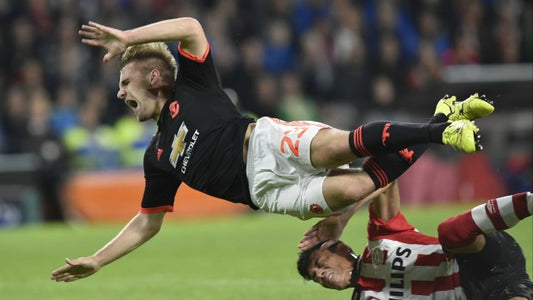 CEDERA YANG SERING TERJADI DALAM SEPAK BOLA